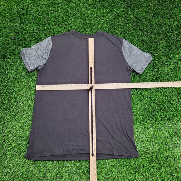 ACDC Shirt Womens Medium 19x24 Hells-Bells Two-Tone - Picture 5 of 11